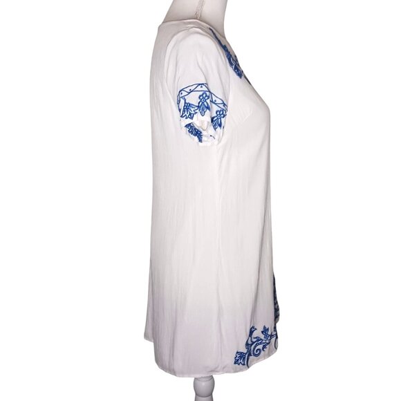 Lulus Tale to‎ Tell Embroidered Shift Mini Dress White & Blue Size S - Picture 9 of 14